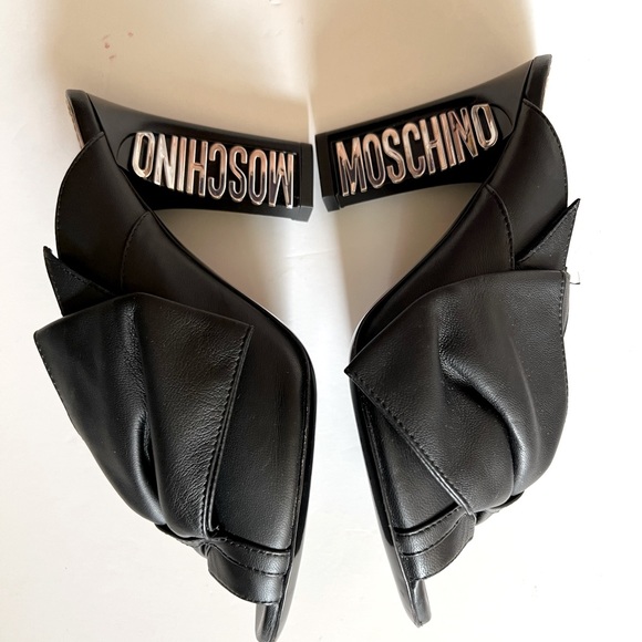 Moschino black sandals with big bow Italian size 36.5 new